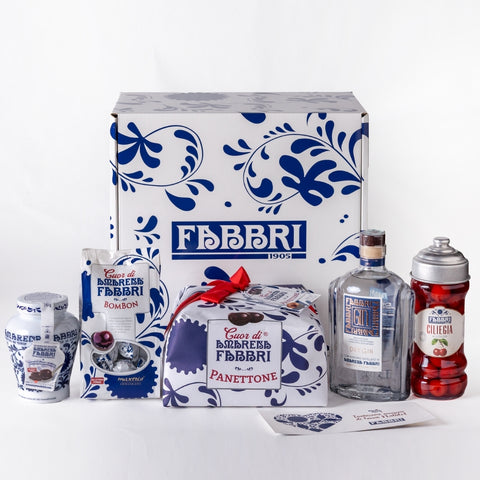 Confezione cesta natalizia con Cuor di Amarena Fabbri Bom Bon, Amarena Fabbri 600g, Cuor di Amarena Fabbri panettone, Dry Gin Fabbri, Ciliegia al liquore euro Fabbri